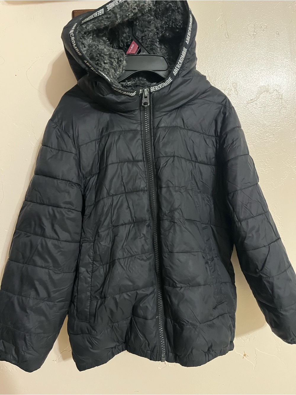 Abercrombie & Fitch Black Kids Quilted Puffer Jacket with Faux Fur Trim Hood